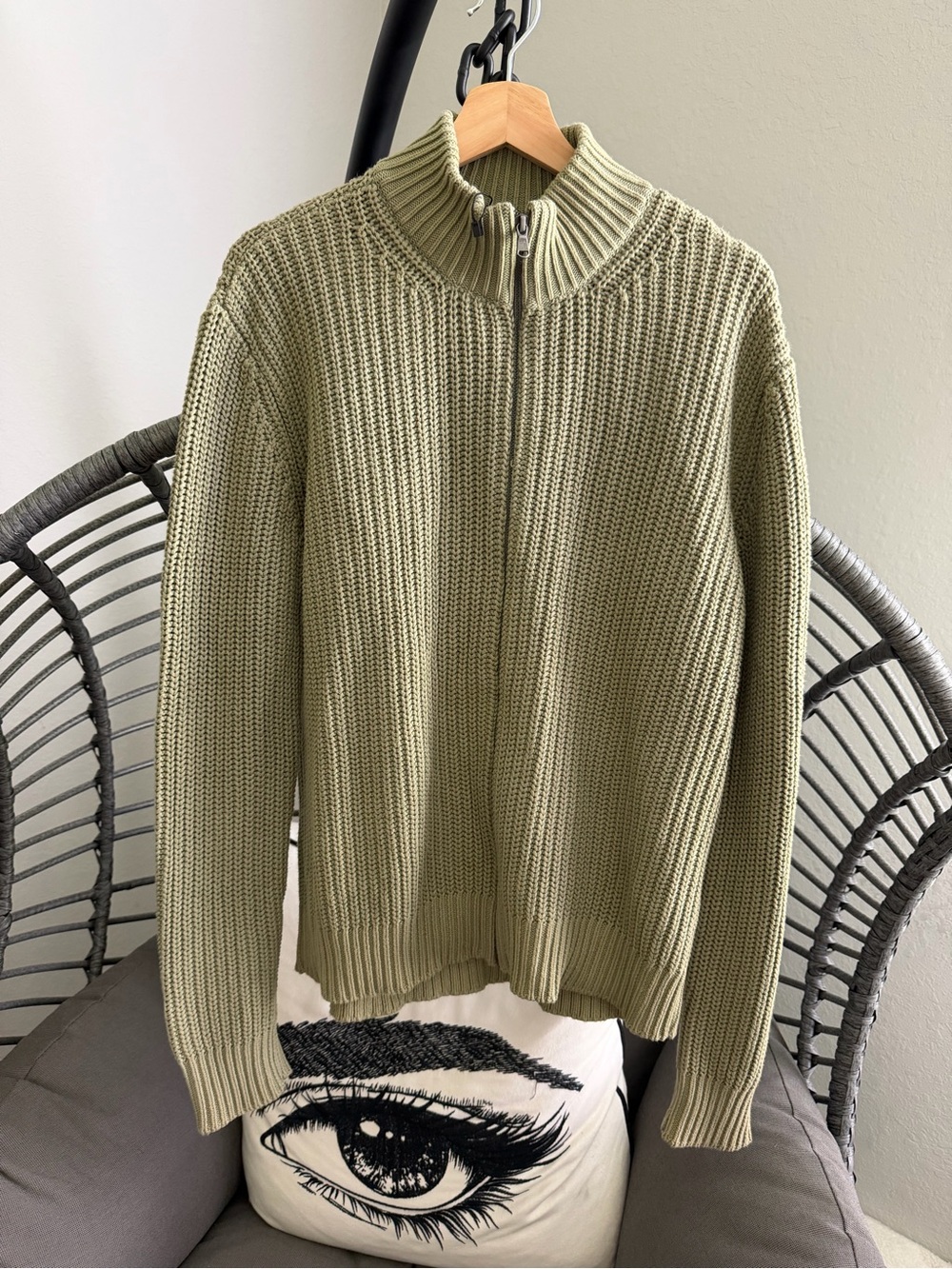 BEYMEN Men's Olive Zip-Front Ribbed Knit Sweater M